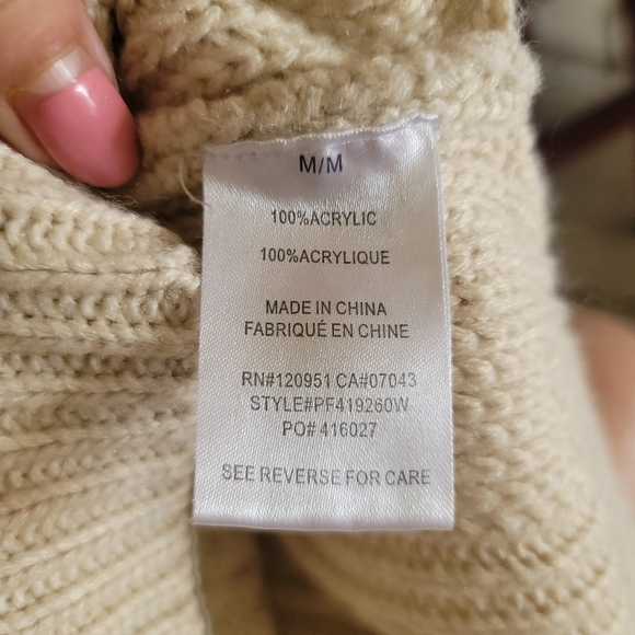 PINK Rose Sweater Dress Size Medium in Beige - Picture 9 of 10